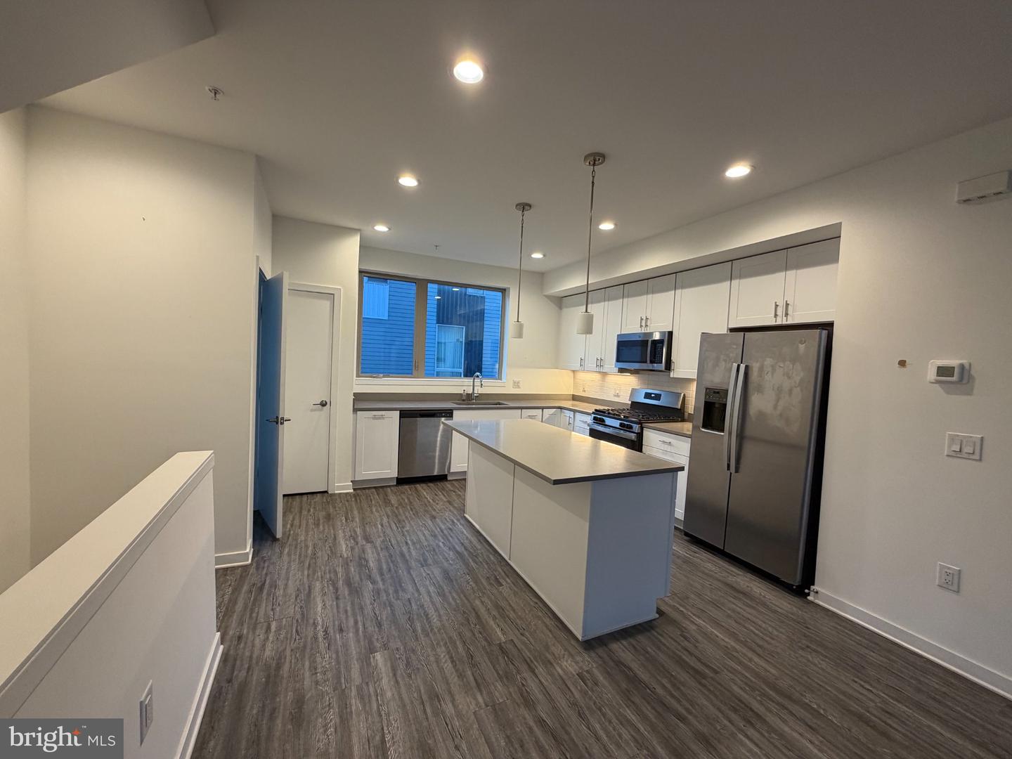2018 Northbank Pl Property Photo 5