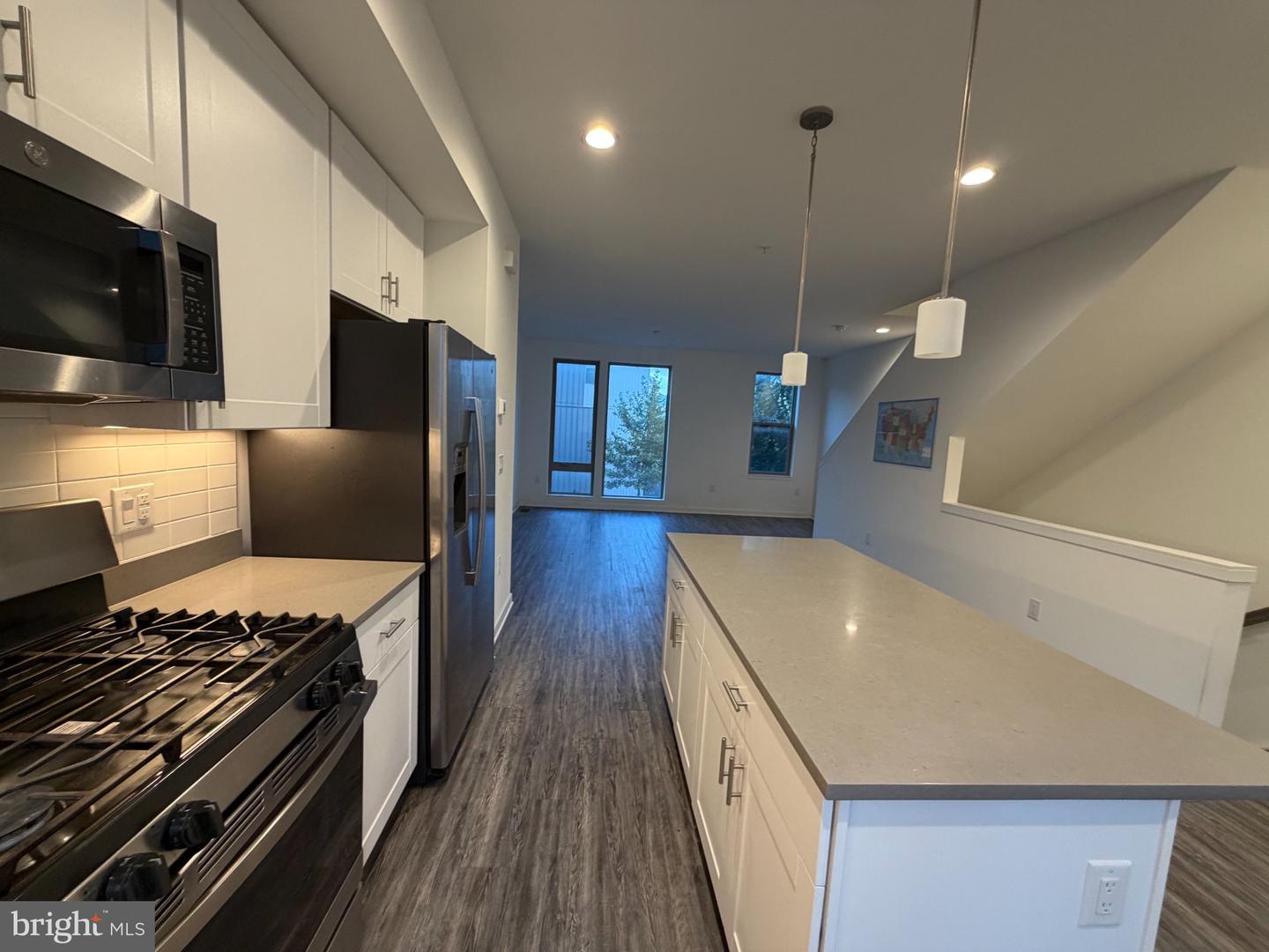 2018 Northbank Pl Property Photo 8