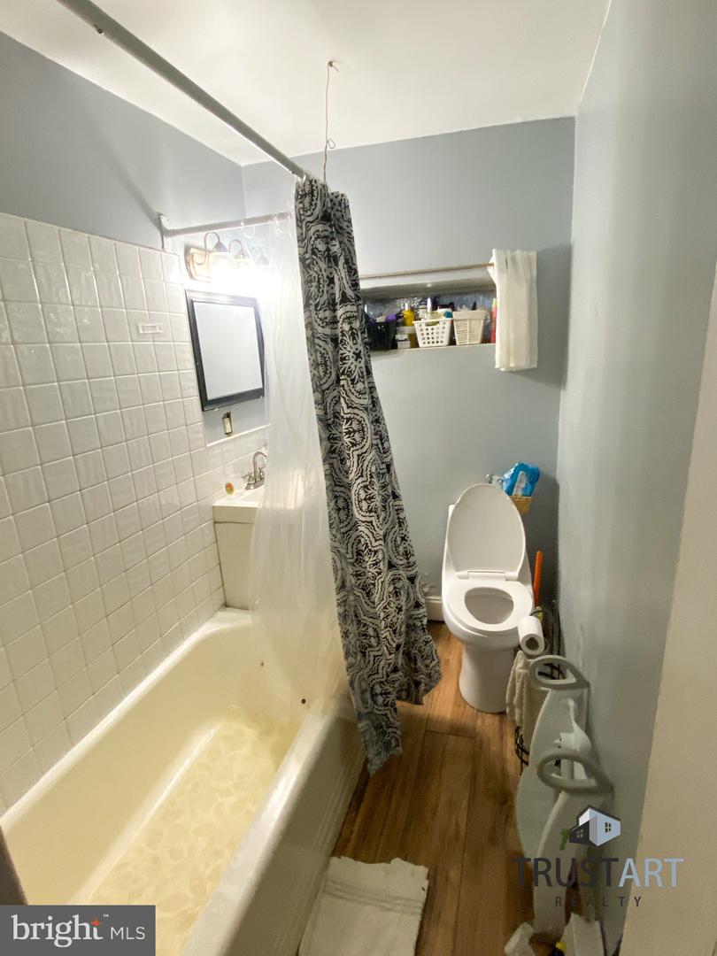 4349 Penn St Property Photo 6