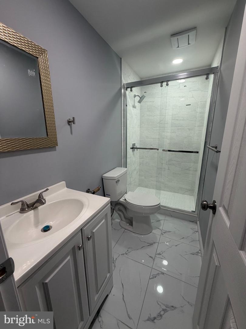 7228 Hegerman St Property Photo 9