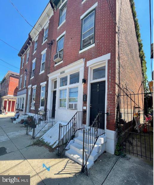 2534 Poplar St #d Property Photo 1