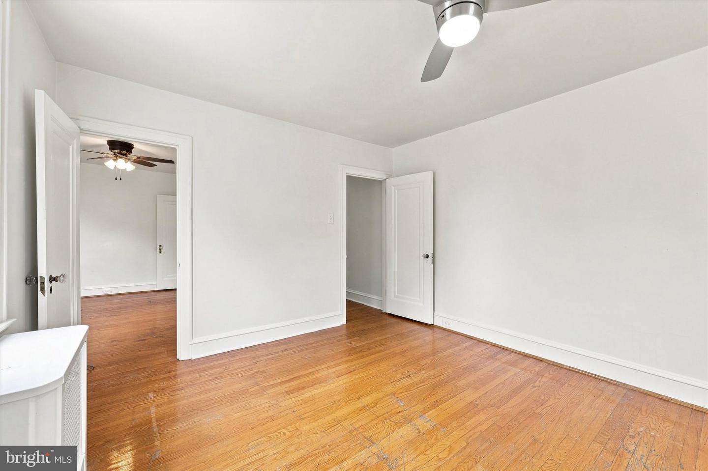 6493 Woodcrest Ave Property Photo 22