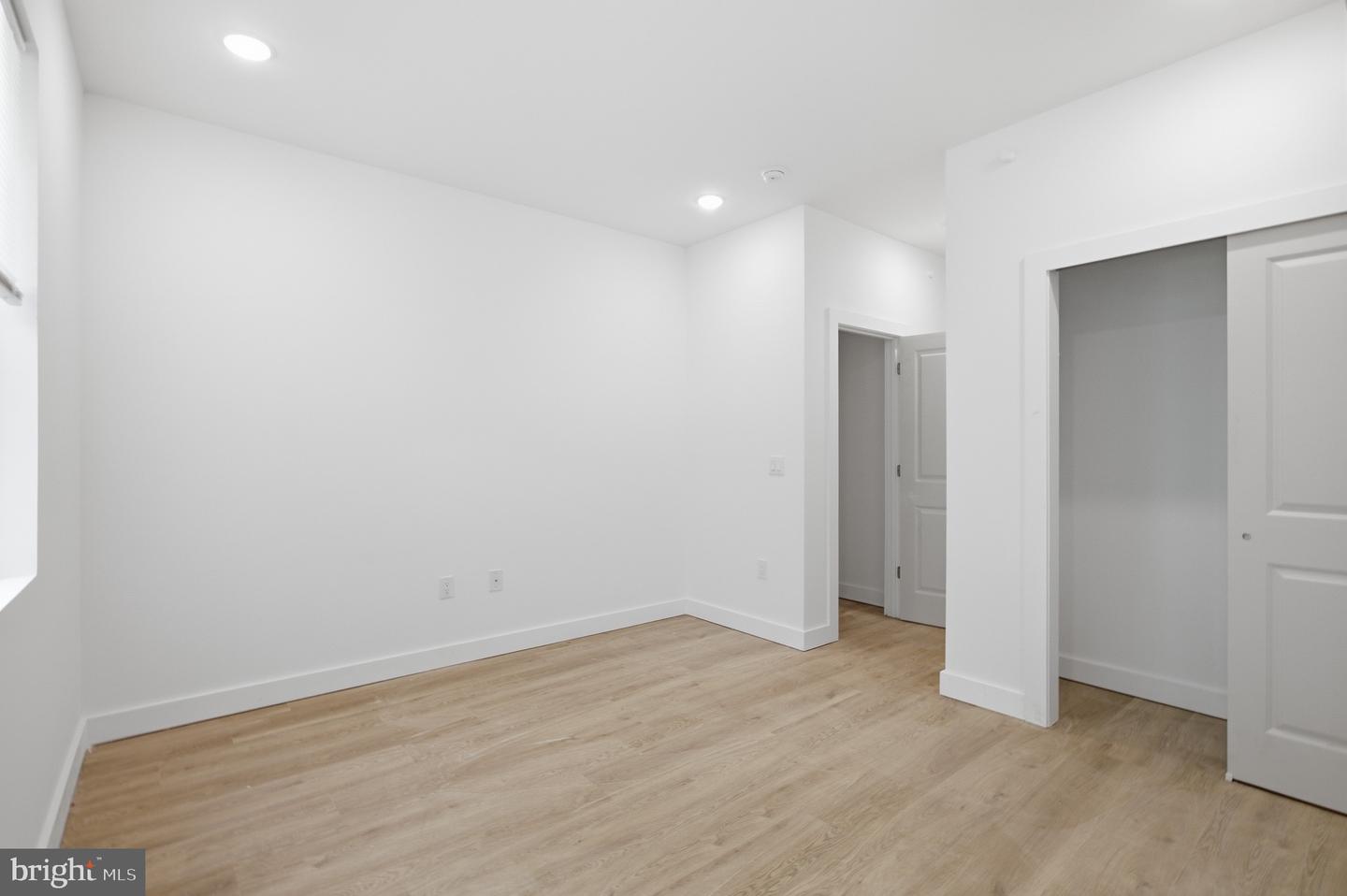 2554 N 12th St #2 Property Photo 11