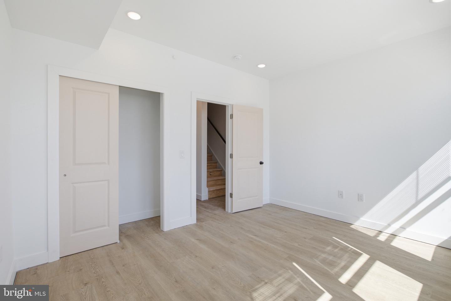 2554 N 12th St #2 Property Photo 15