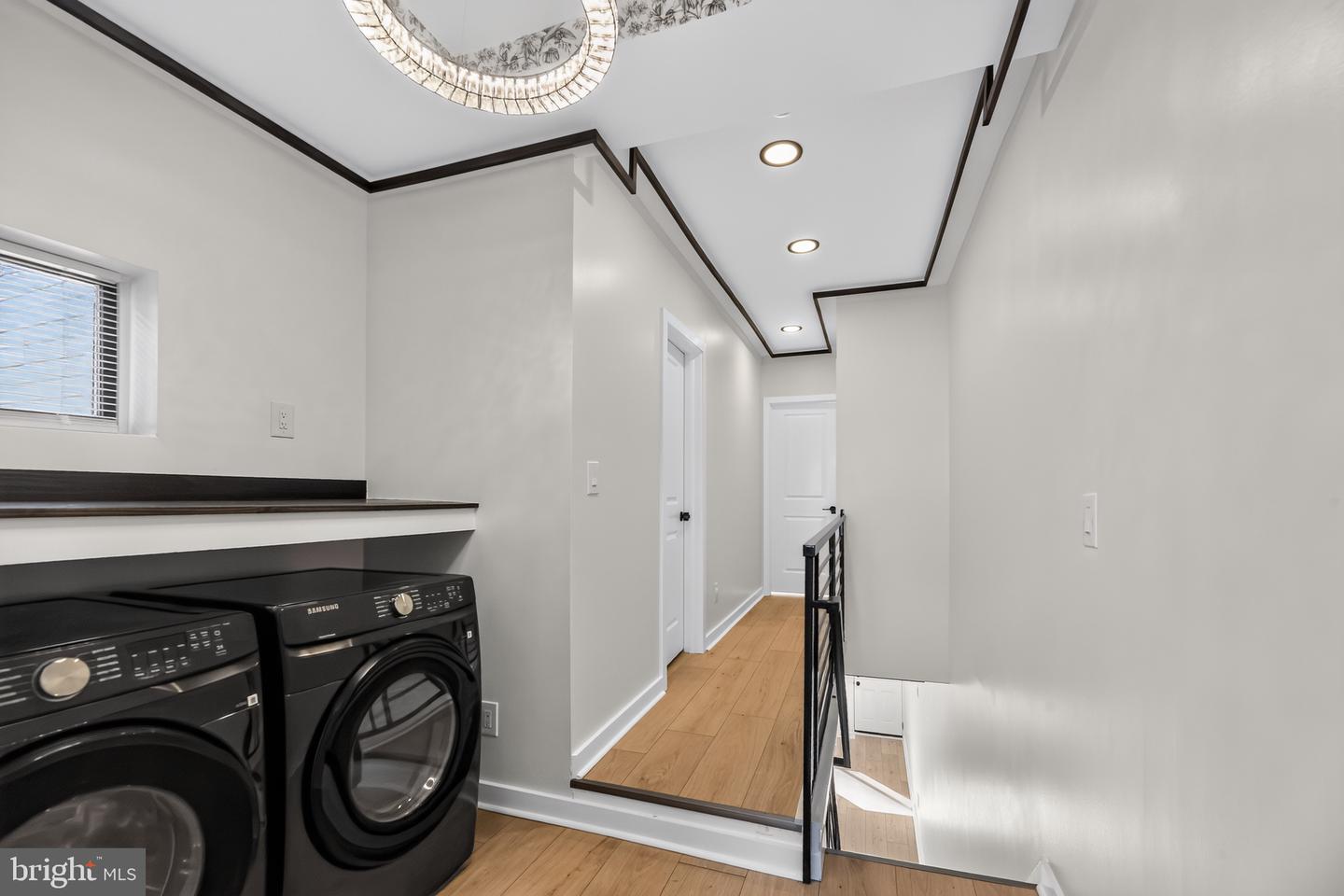 3432 Amber St Property Photo 11