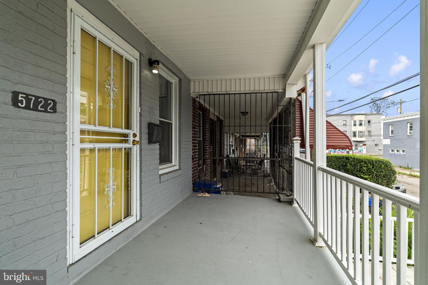 5722 Crittenden St Property Photo 5