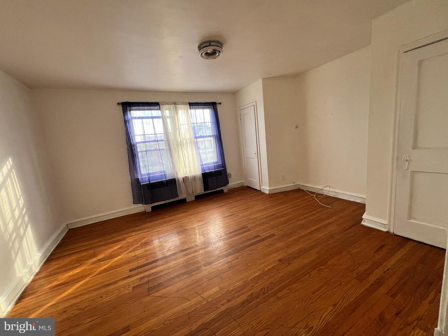 1225-00 Mc Kinley St Property Photo 12