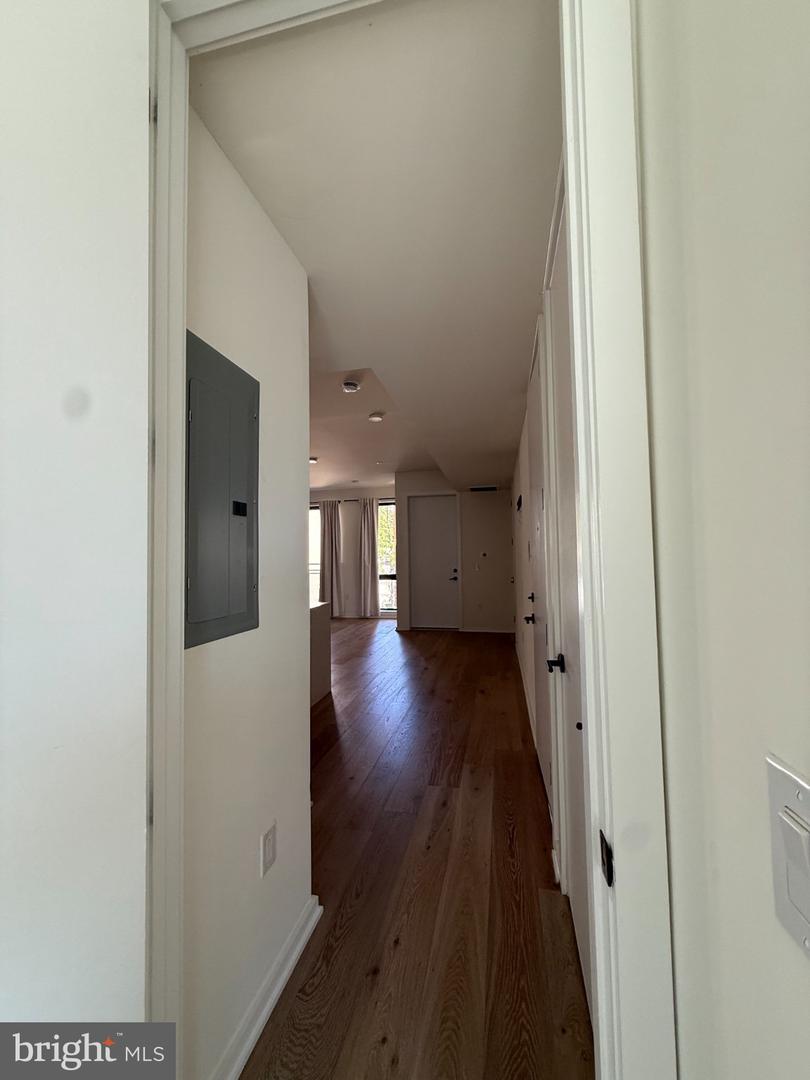 2011 Cambridge St #k Property Photo 10
