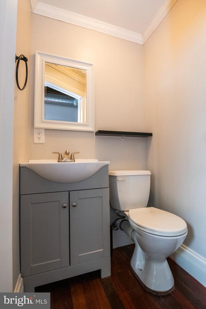 2135-00 E Susquehanna Ave #2g Property Photo 13