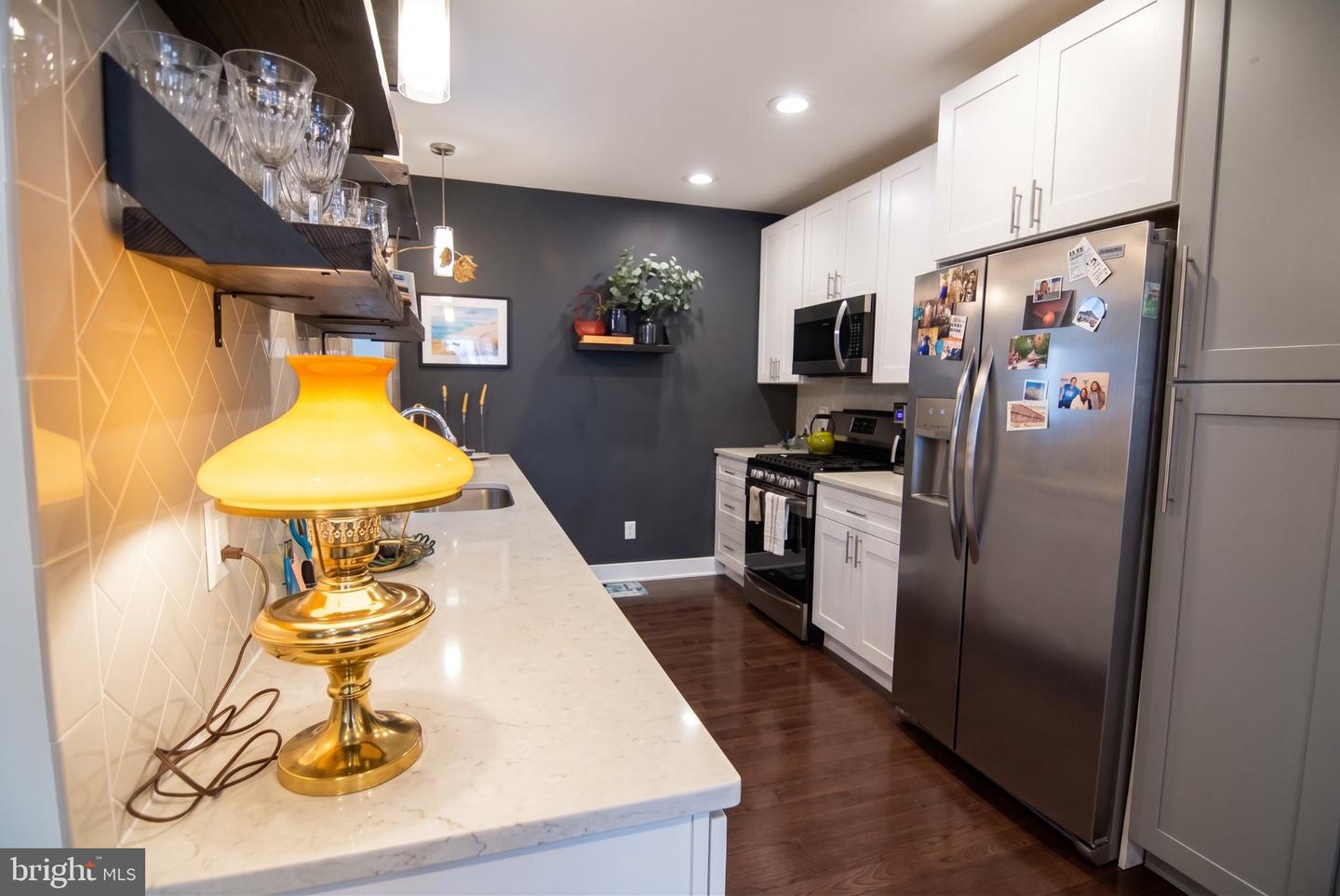 2019 Emily St Property Photo 7