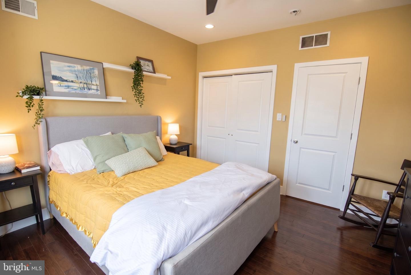 2019 Emily St Property Photo 12