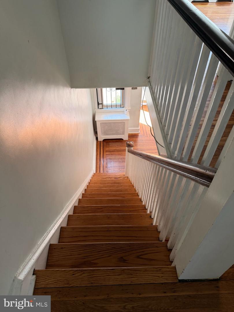 633 Brill St Property Photo 7