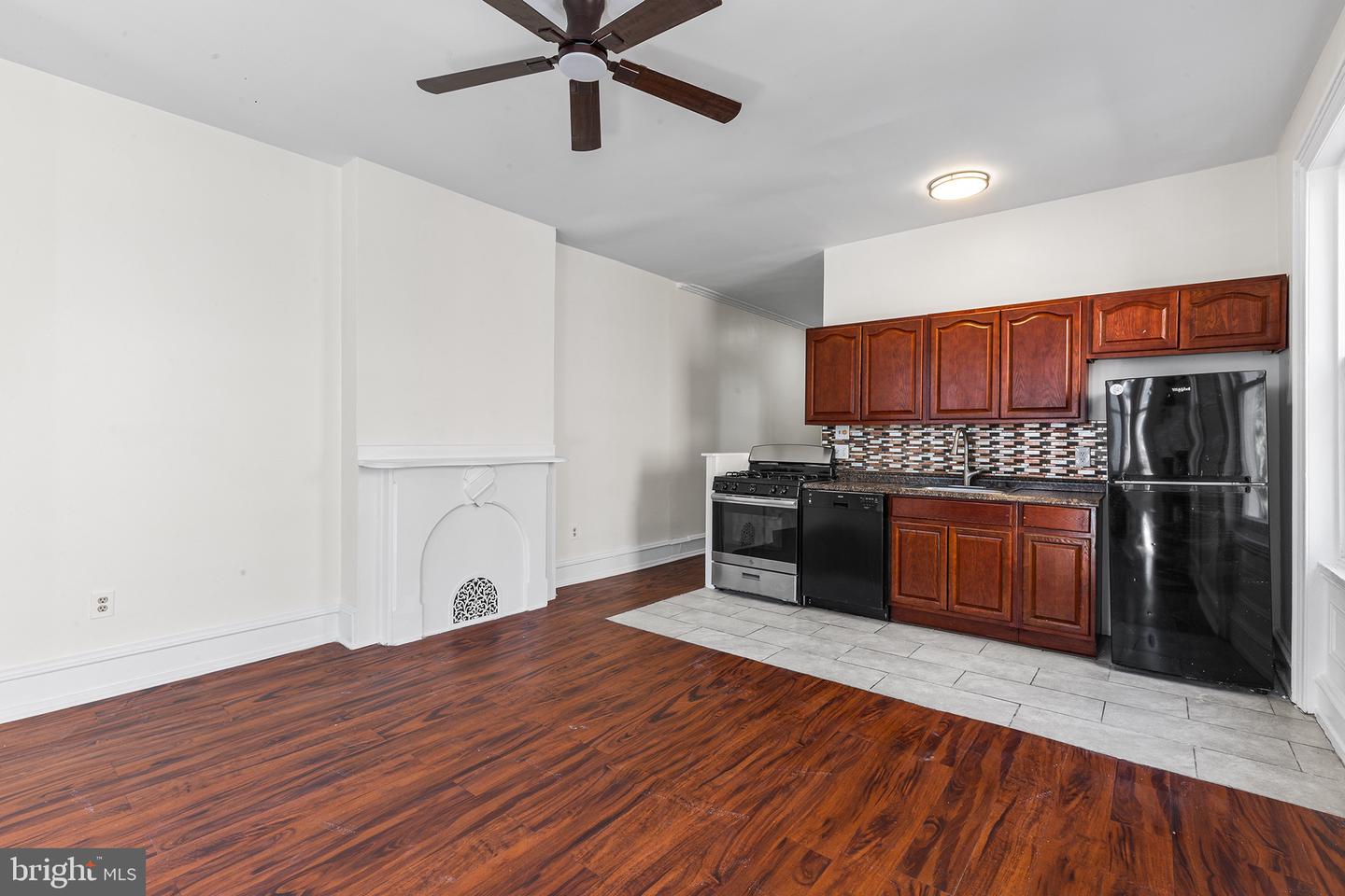 3713 Lancaster Ave Property Photo 24