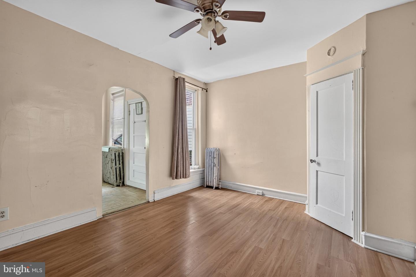 5971 Kemble Ave Property Photo 10