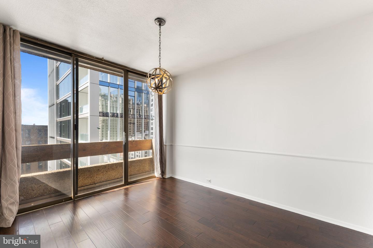 1326 Spruce St #1208 Property Photo 6