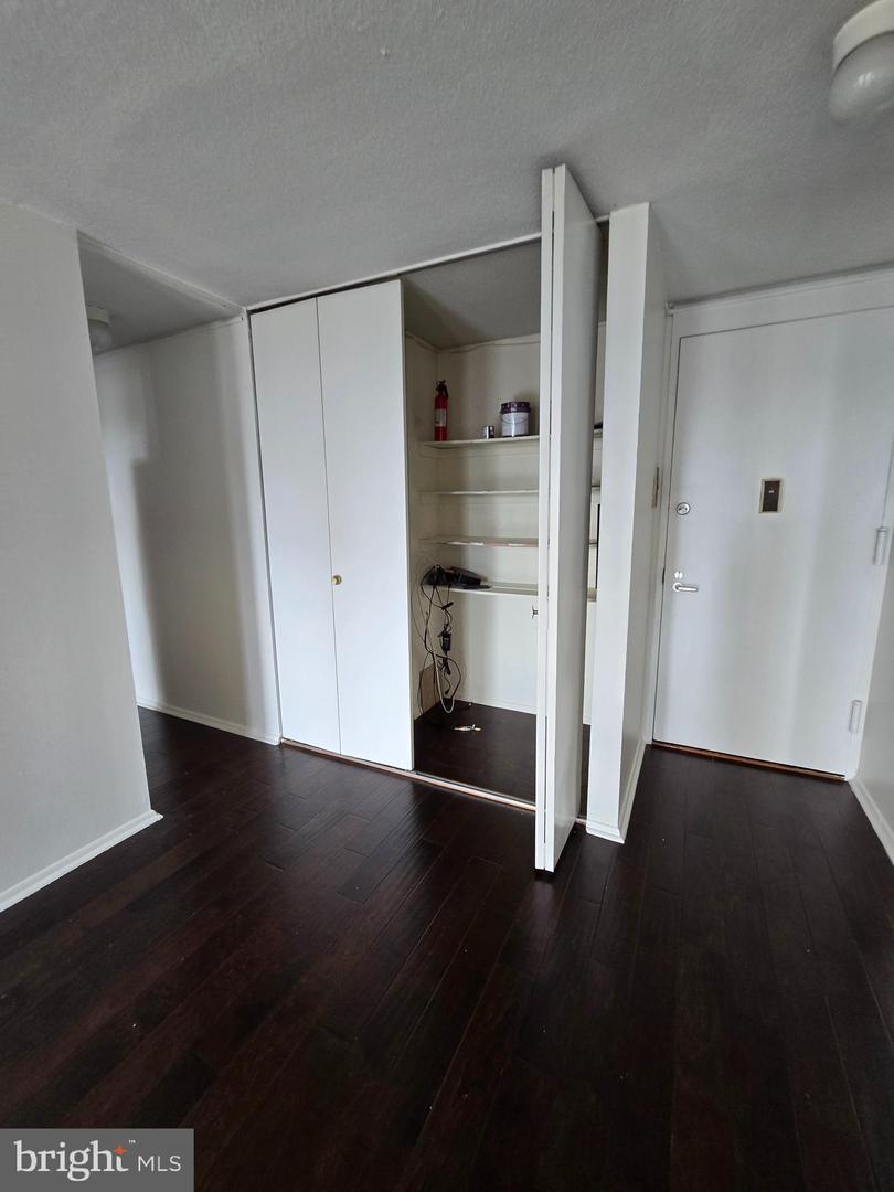 1326 Spruce St #1208 Property Photo 14