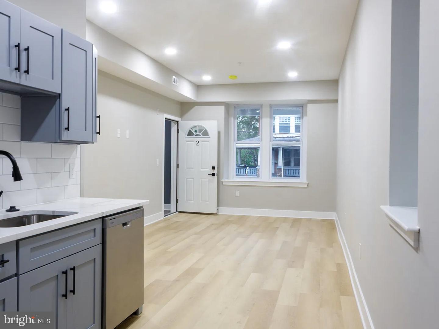 1201 Lindley Ave #2 Property Photo 10