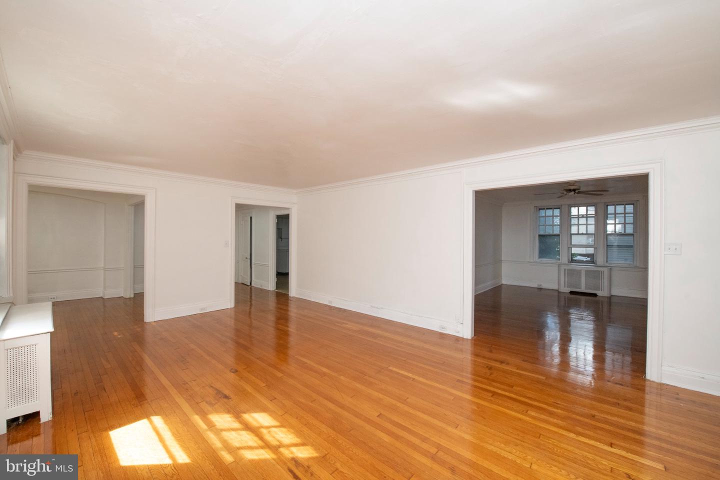 4621-00 Pine St #g210 Property Photo 13