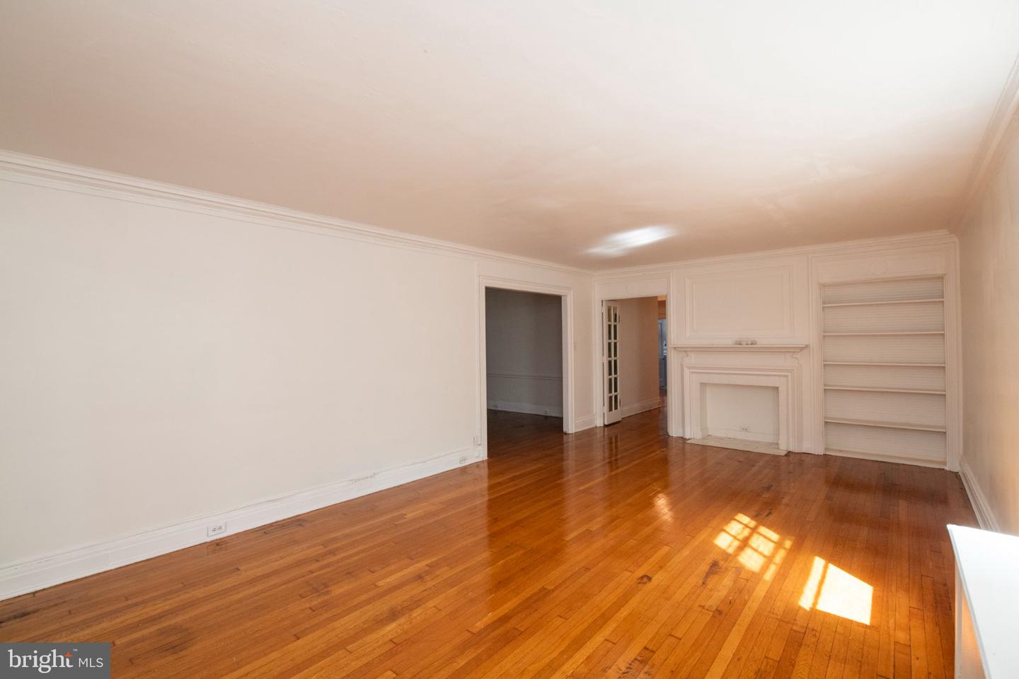 4621-00 Pine St #g210 Property Photo 14