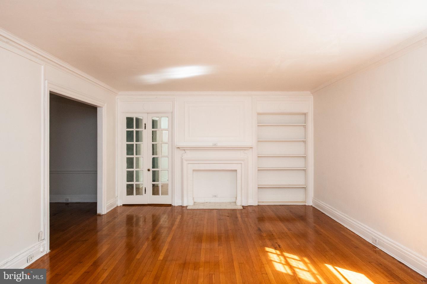 4621-00 Pine St #g210 Property Photo 15