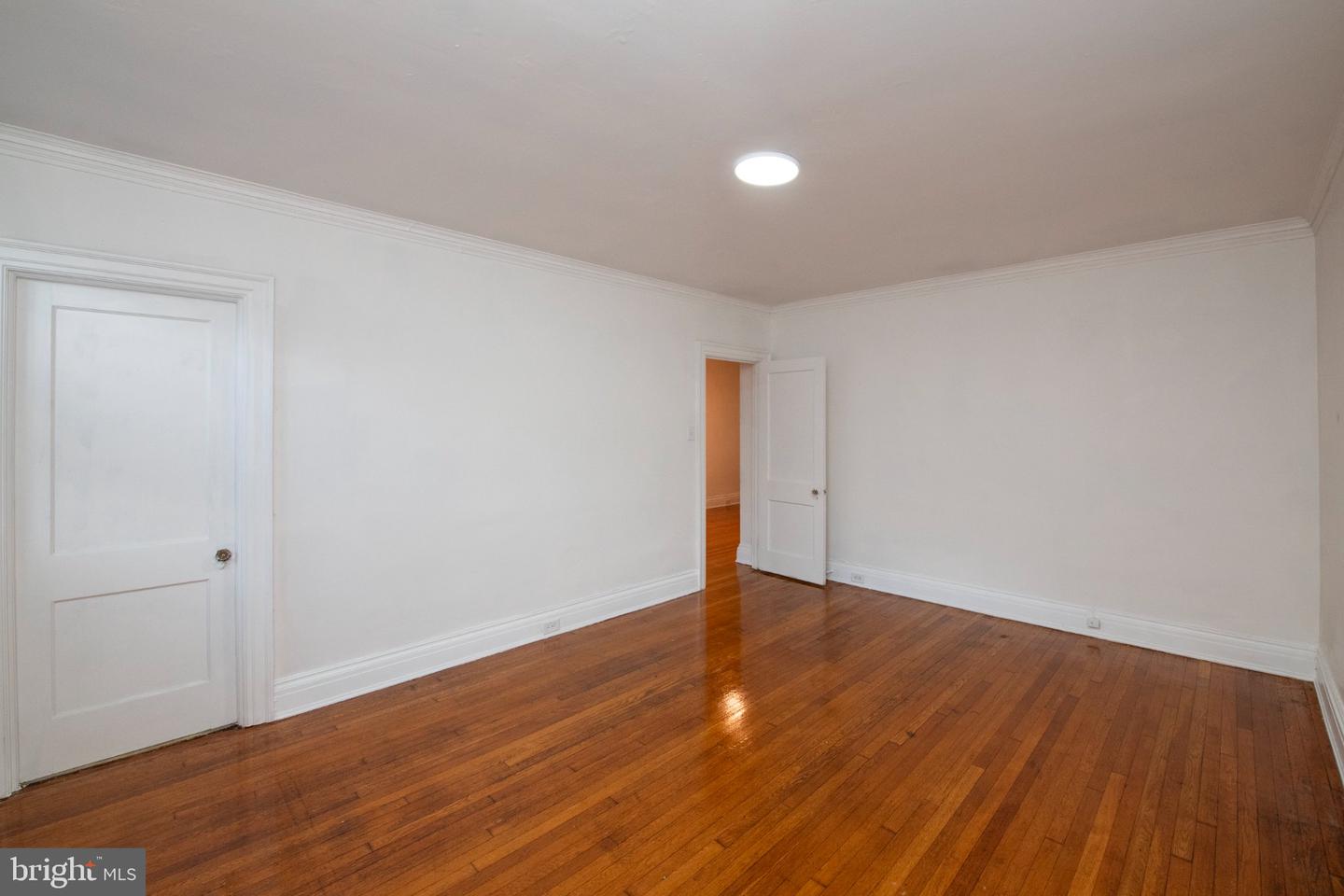 4621-00 Pine St #g210 Property Photo 27