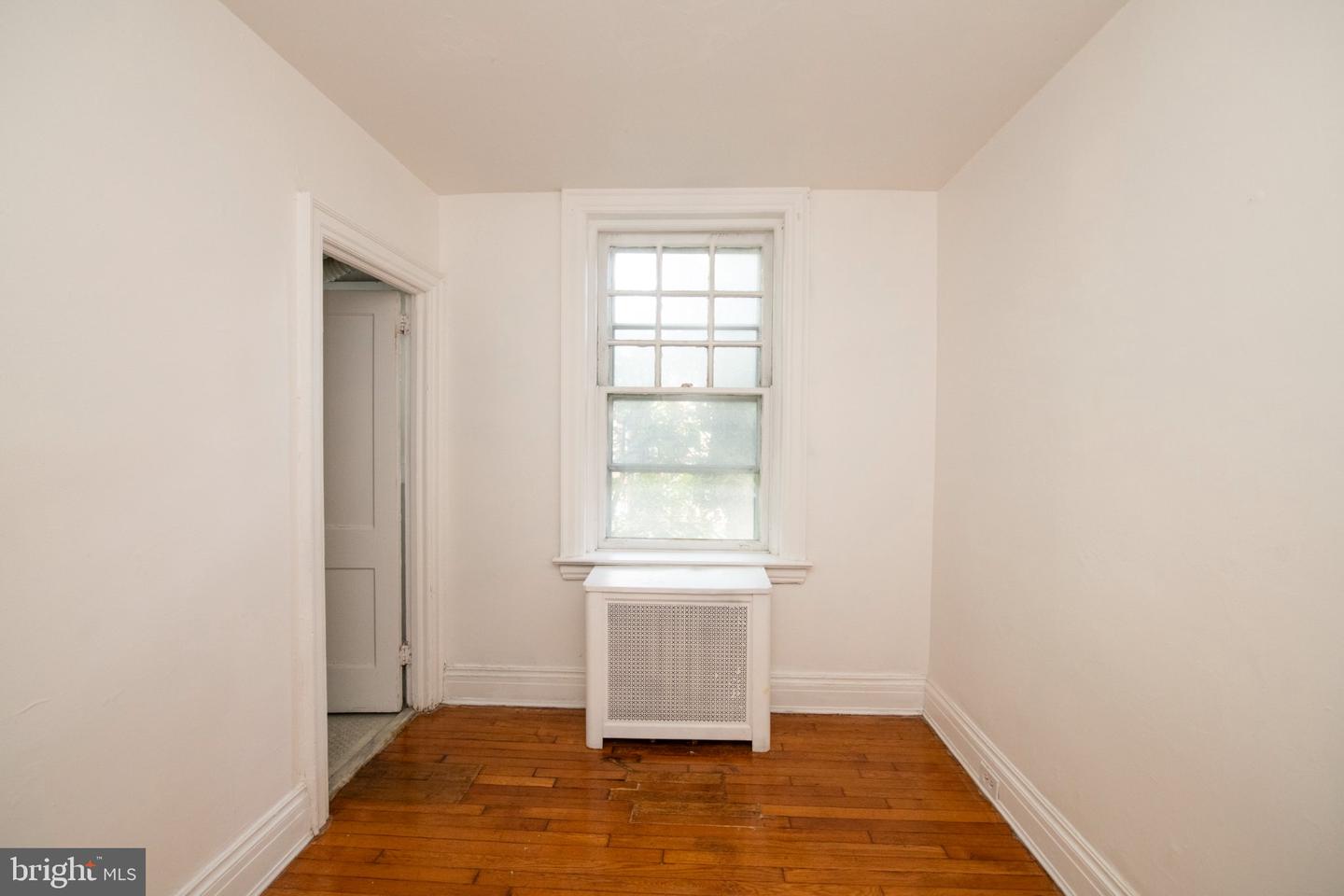 4621-00 Pine St #g210 Property Photo 34