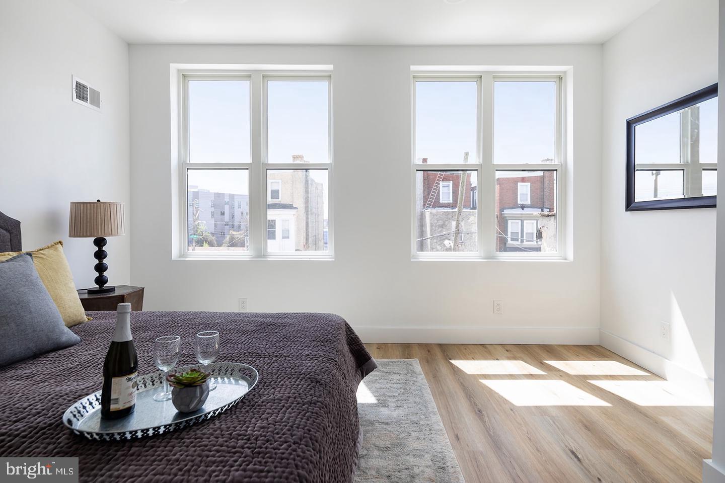 3108 Clifford St #b Property Photo 11