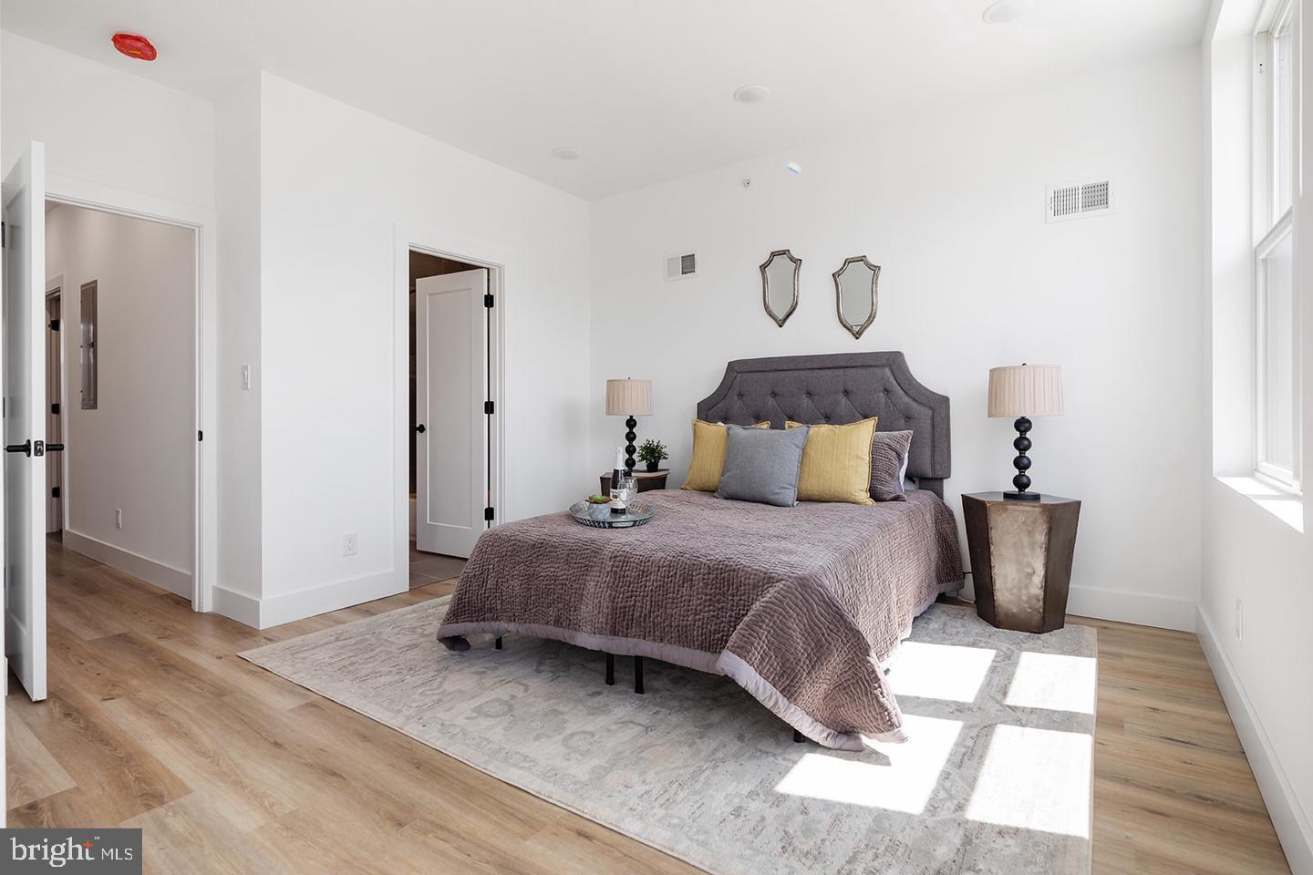 3108 Clifford St #b Property Photo 12