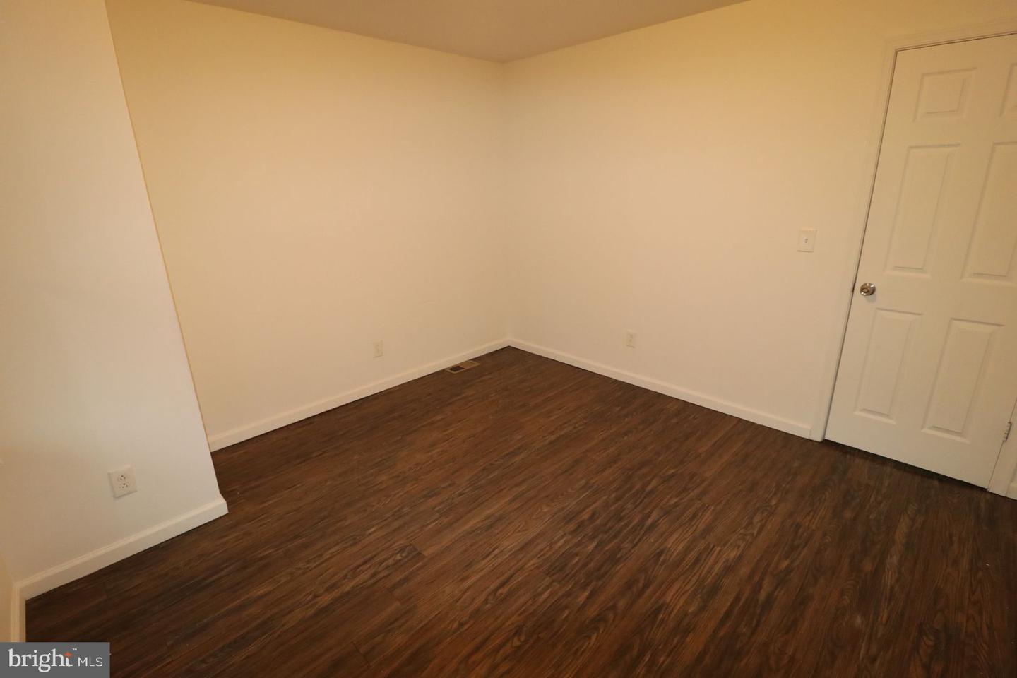 4840 Stenton Ave Property Photo 9