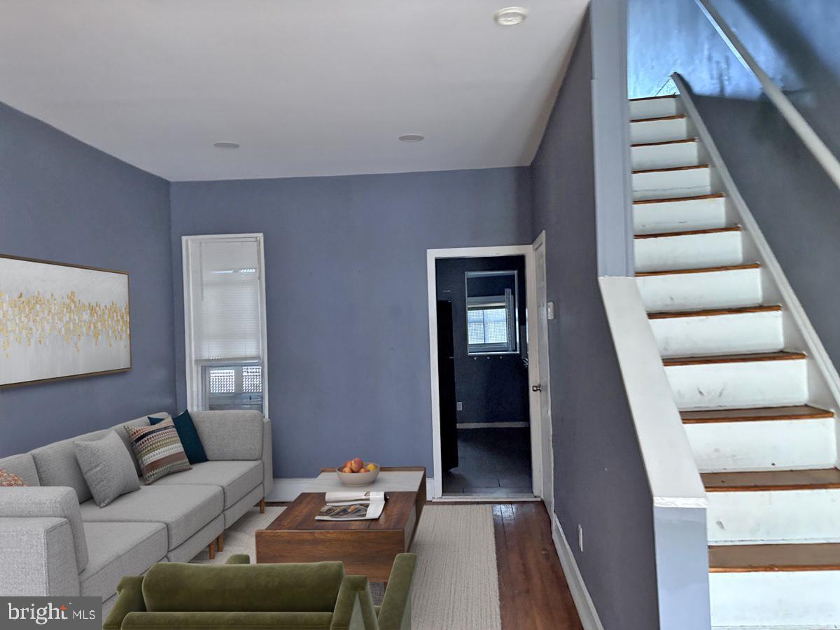 3081 Memphis St Property Photo 4