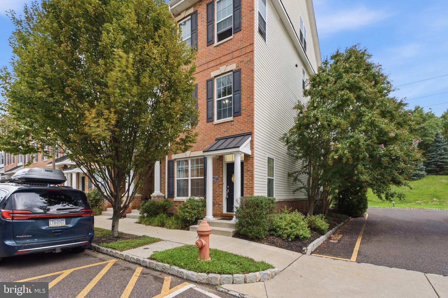 4427 Driftwood Dr #105 Property Photo 1