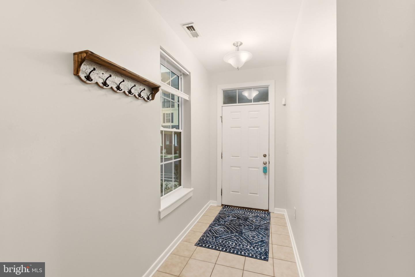 4427 Driftwood Dr #105 Property Photo 7
