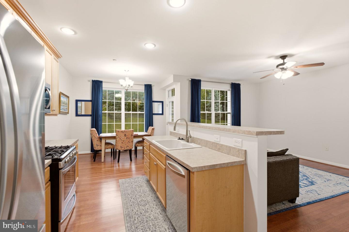 4427 Driftwood Dr #105 Property Photo 17