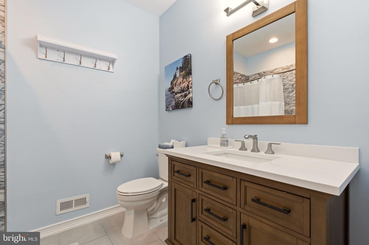 4427 Driftwood Dr #105 Property Photo 30
