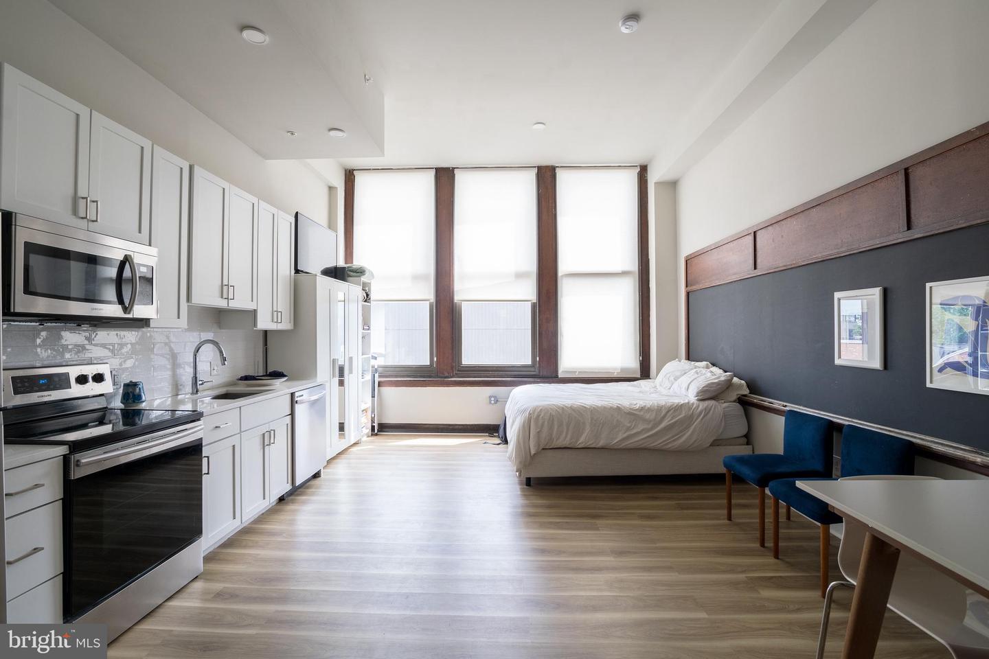 1300 S 19th St #unit 205 Property Photo 2