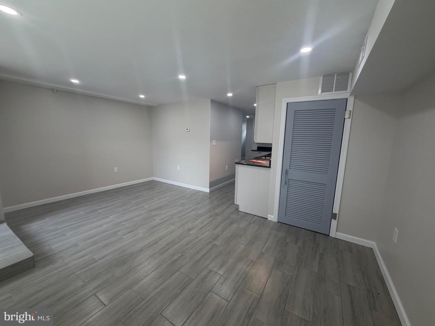 3601 Bandon Dr #1 Property Photo 3