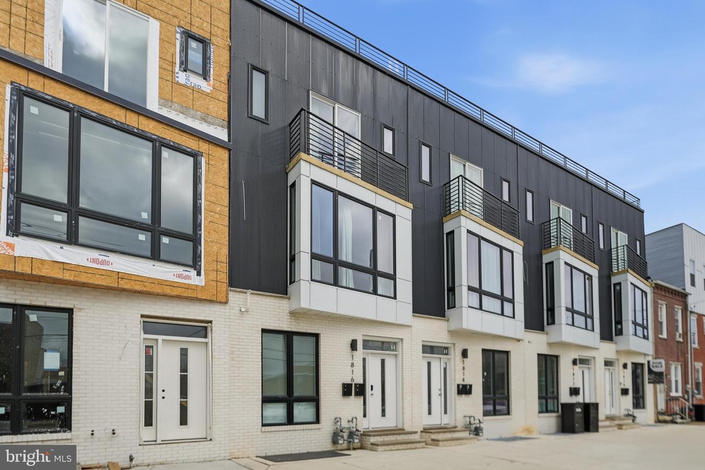 1816 E MOYAMENSING AVE #B Property Photo 1