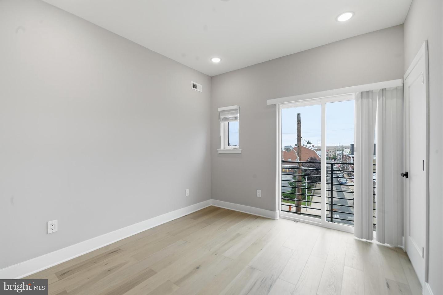 1816 E Moyamensing Ave #b Property Photo 23