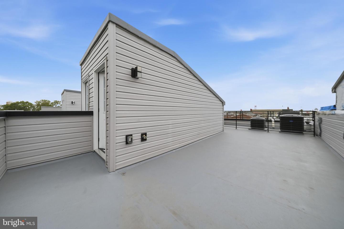 1816 E Moyamensing Ave #b Property Photo 27