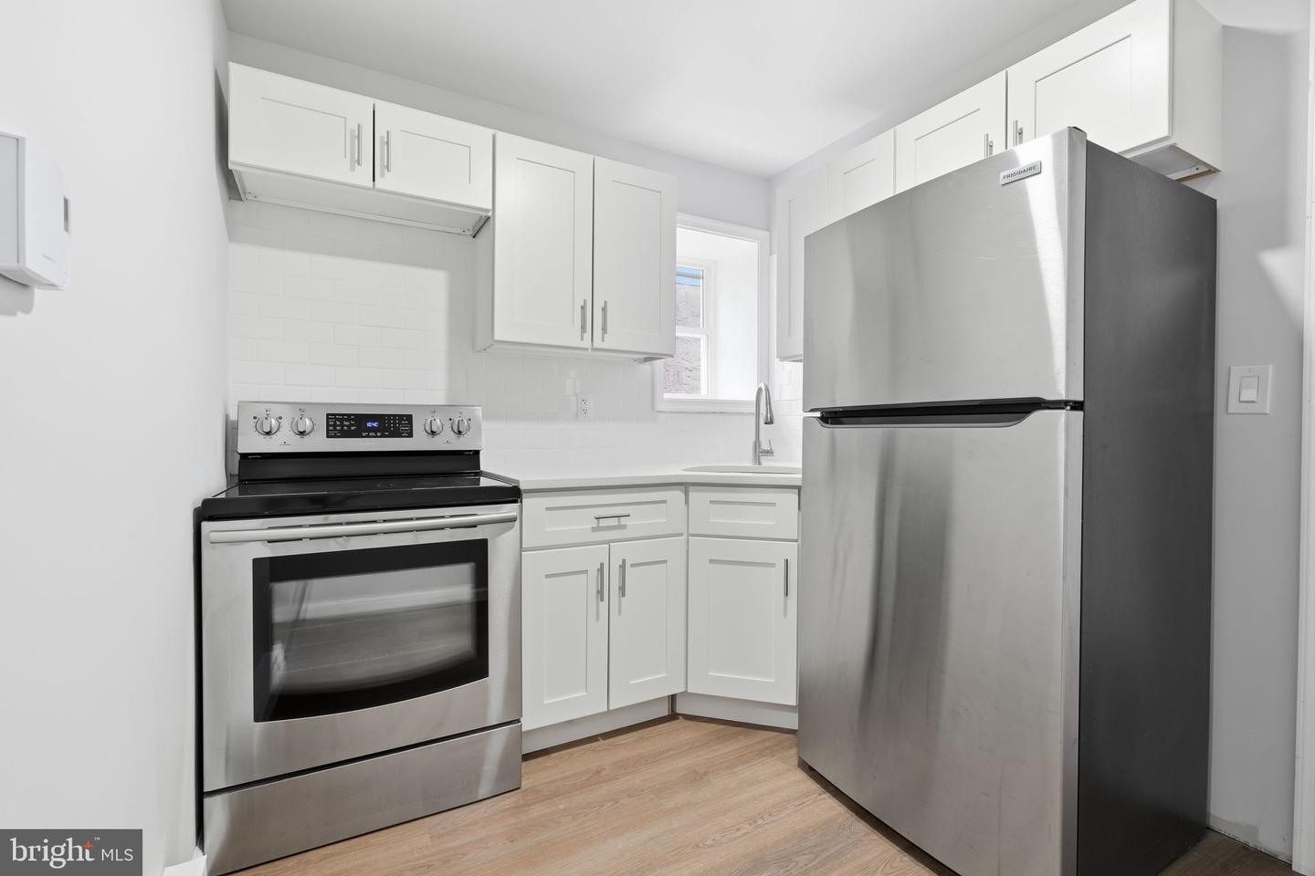 3448 FRANKFORD AVE #2 Property Photo 1