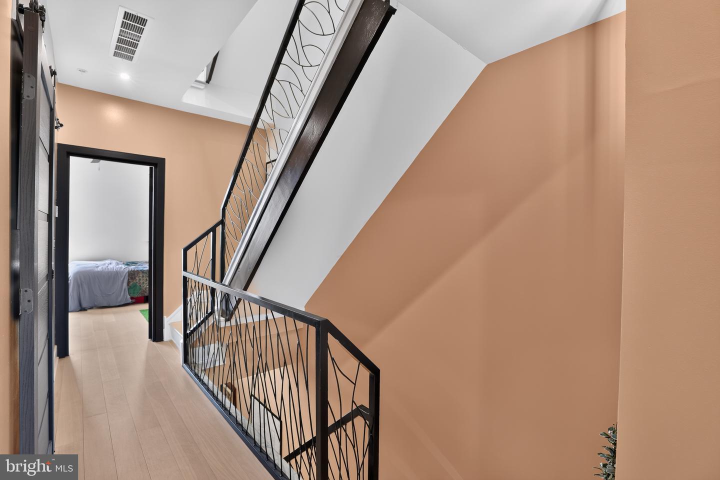 2545 Turner St Property Photo 35