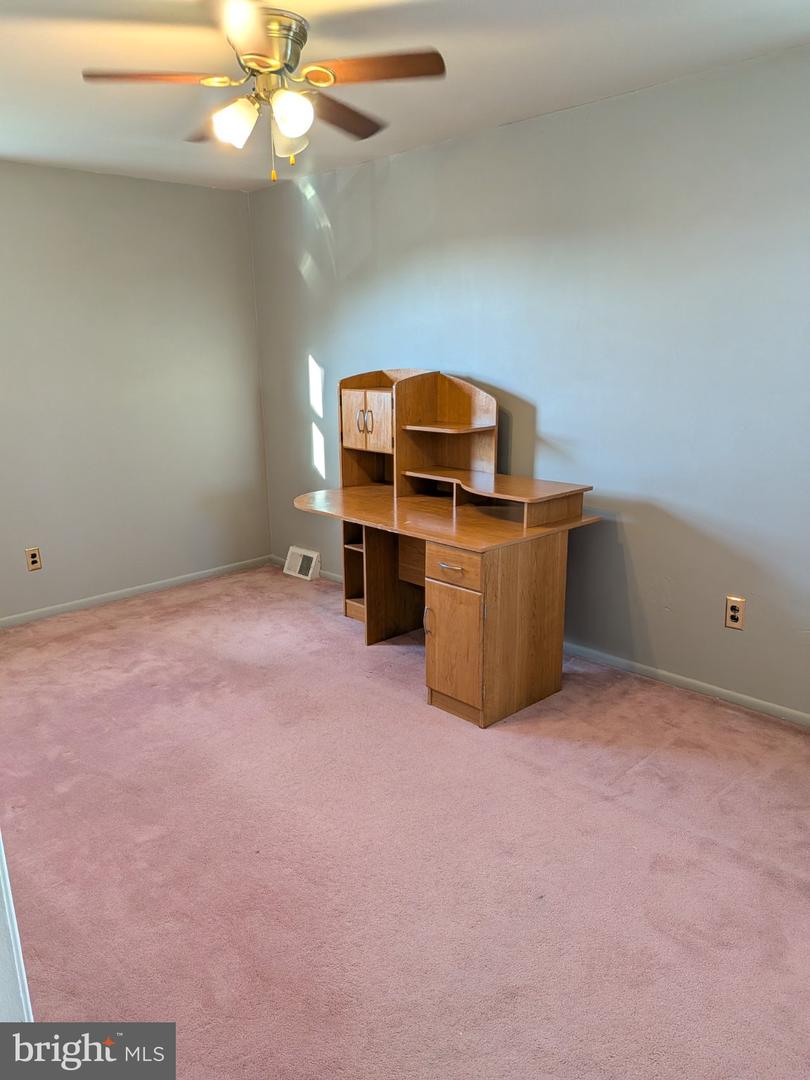 8802 Dewees St Property Photo 12