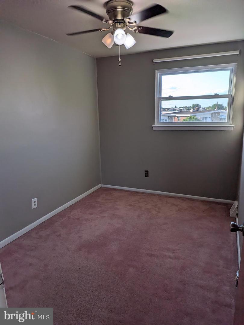 8802 Dewees St Property Photo 13