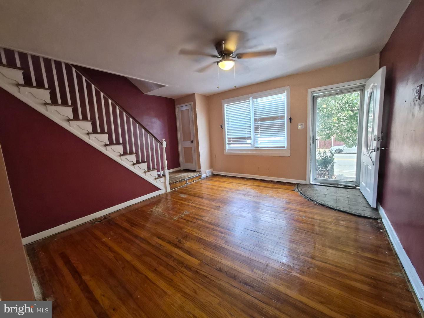 7704 Torresdale Ave Property Photo 3
