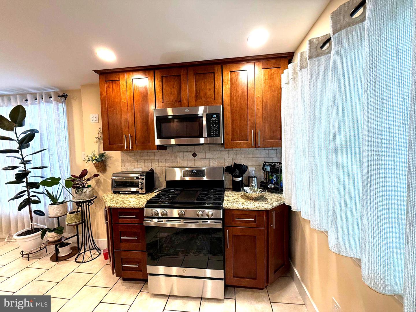 657 Artwood Dr Property Photo 4