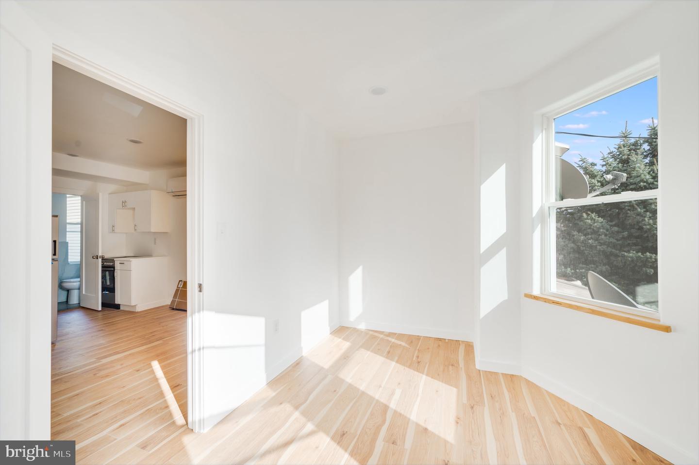 1617 Harrison St #2f Property Photo 4