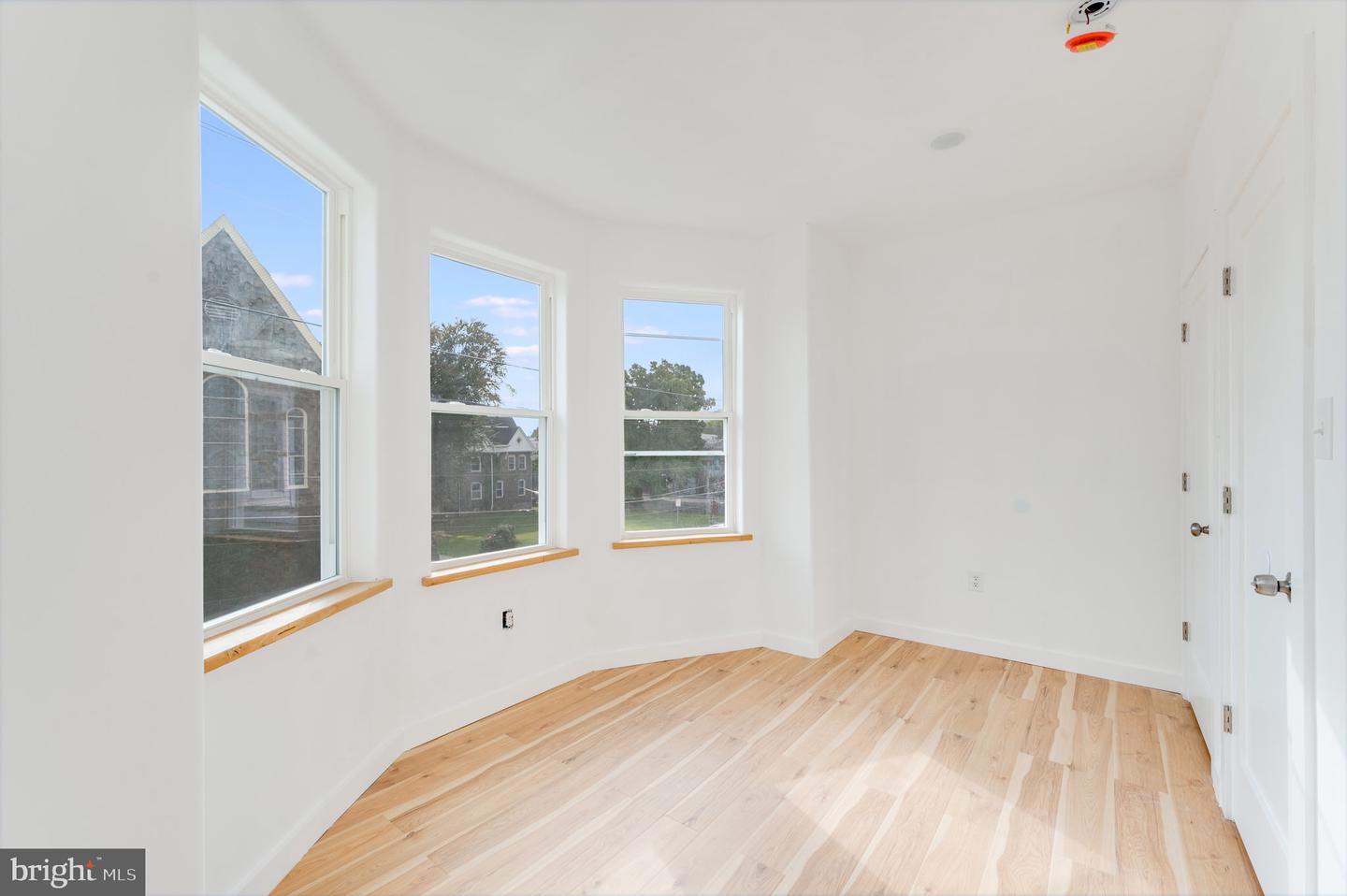 1617 Harrison St #2f Property Photo 5