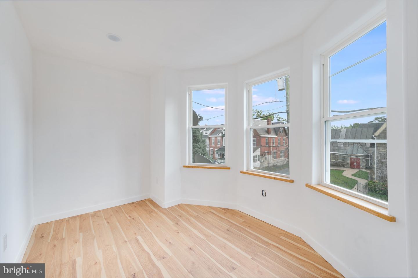 1617 Harrison St #2f Property Photo 6