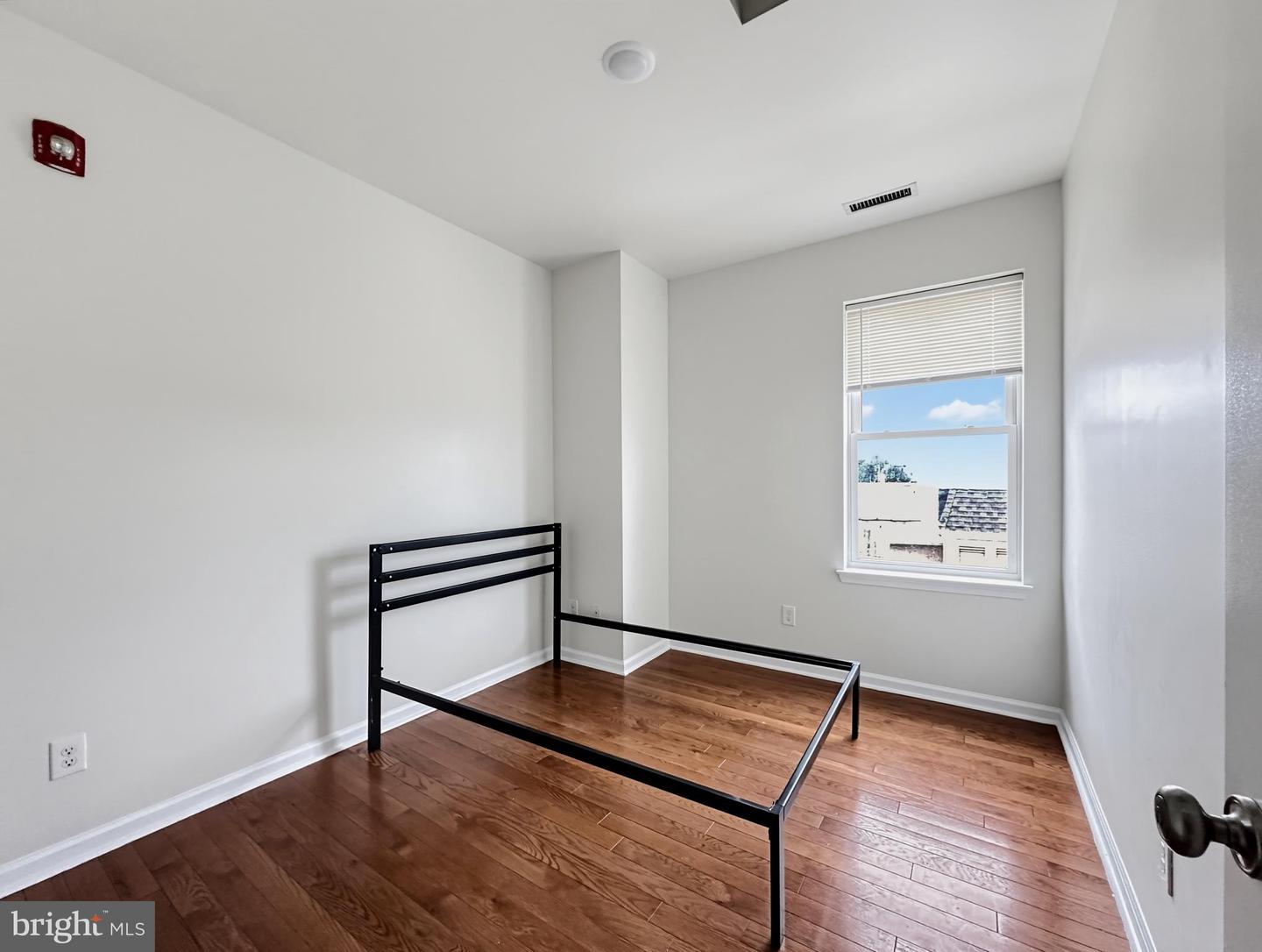 1822 W Norris St #c Individual Room Property Photo 11