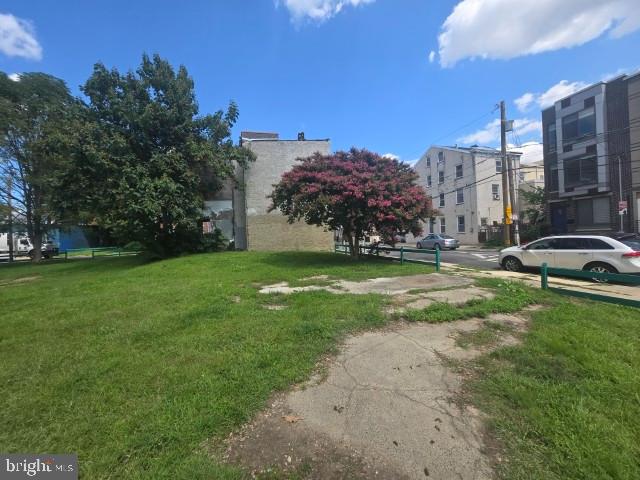 1250 N 19th St Property Photo 2